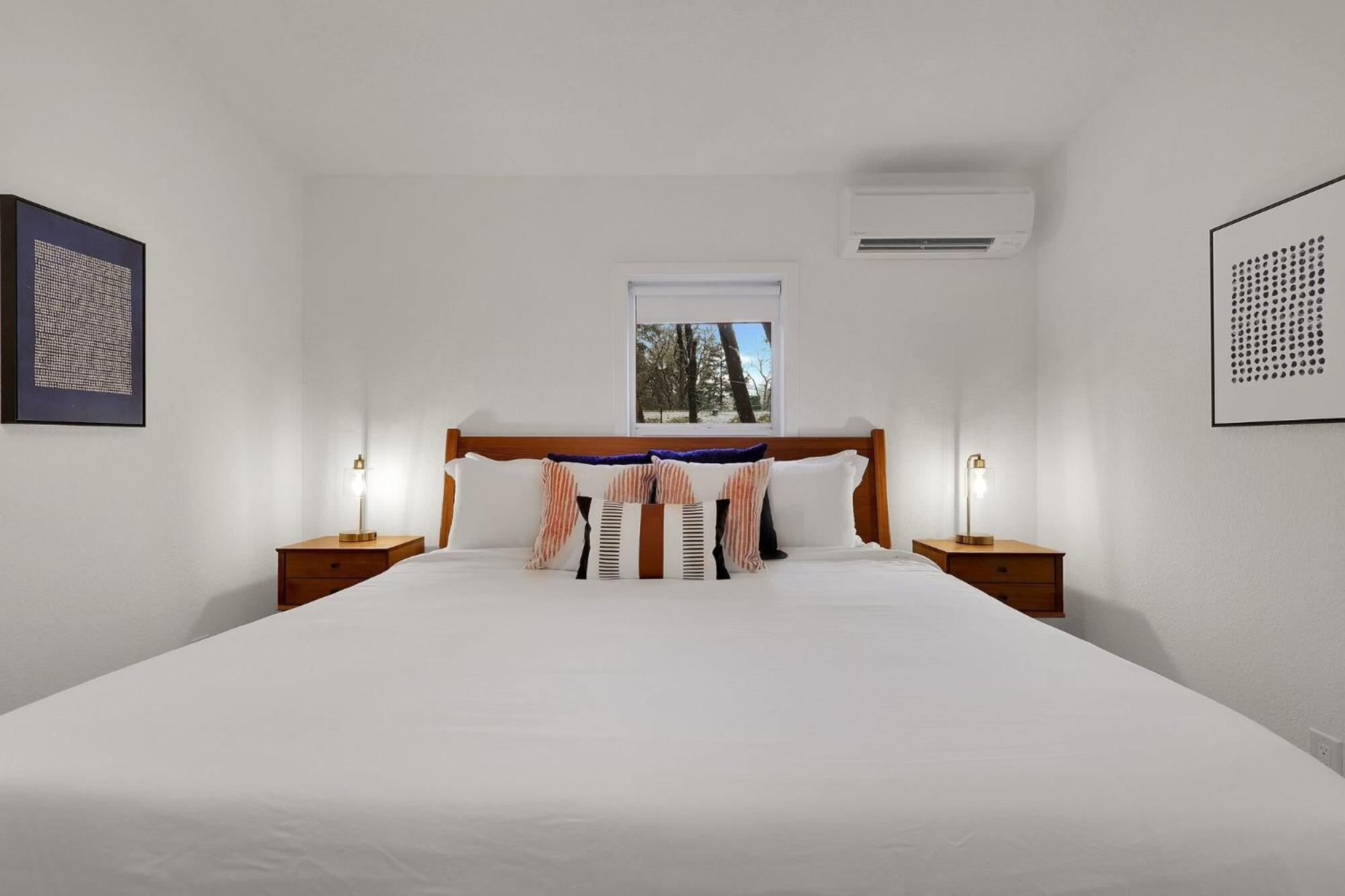 Cave Springs Resort Dunsmuir Buitenkant foto