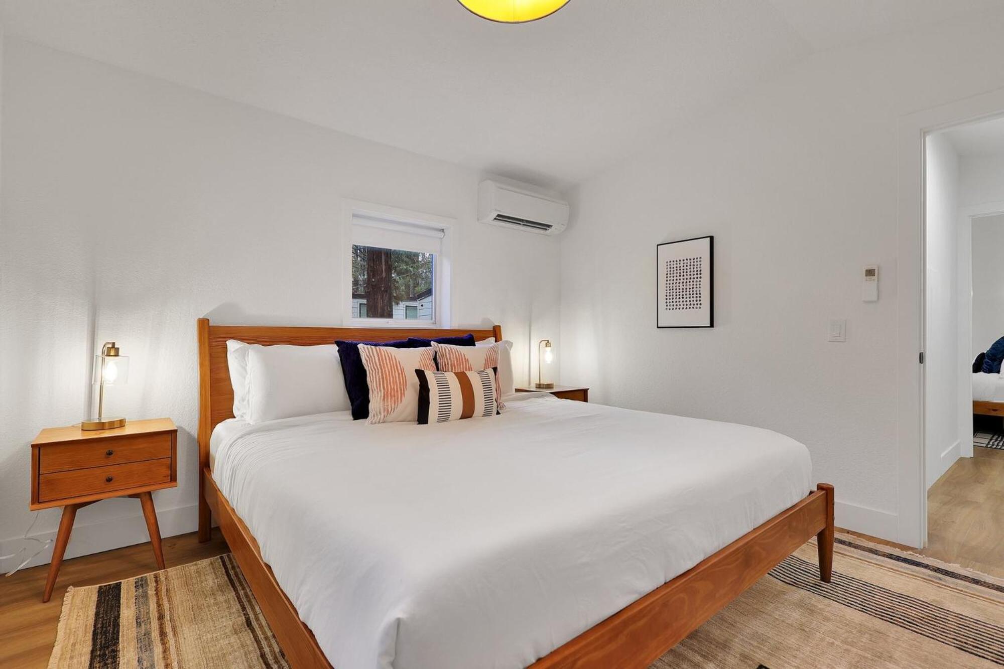 Cave Springs Resort Dunsmuir Buitenkant foto
